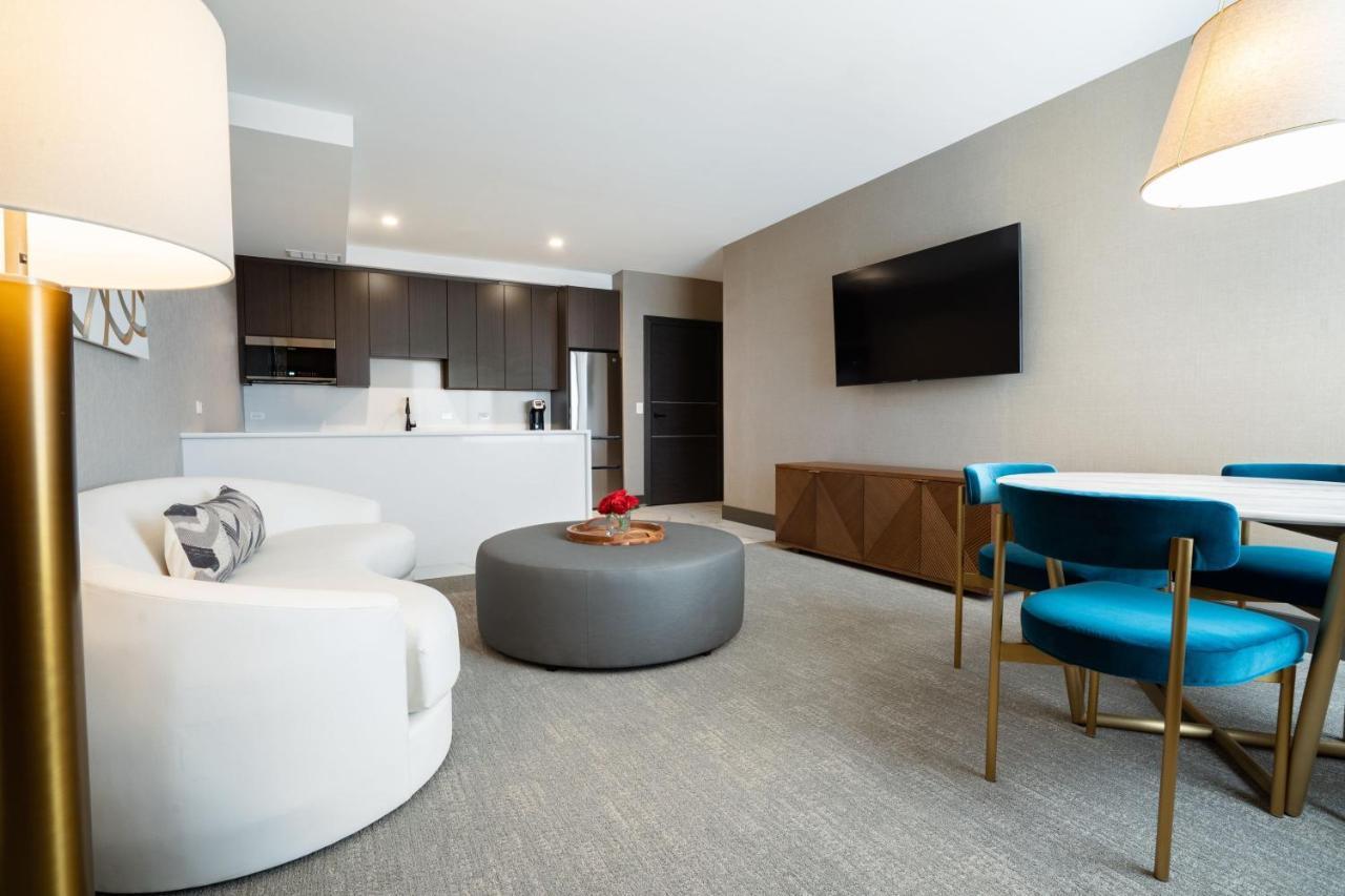 Springhill Suites By Marriott Chicago Chinatown Ngoại thất bức ảnh