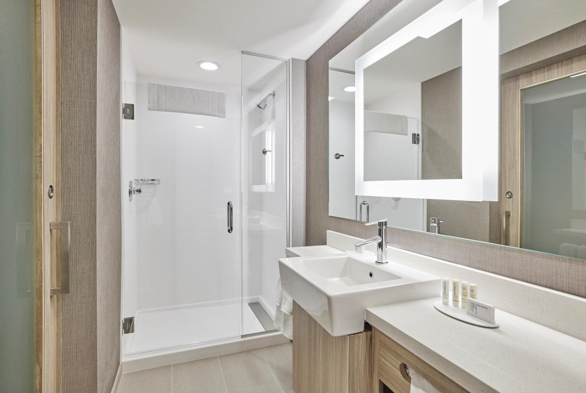 Springhill Suites By Marriott Chicago Chinatown Ngoại thất bức ảnh