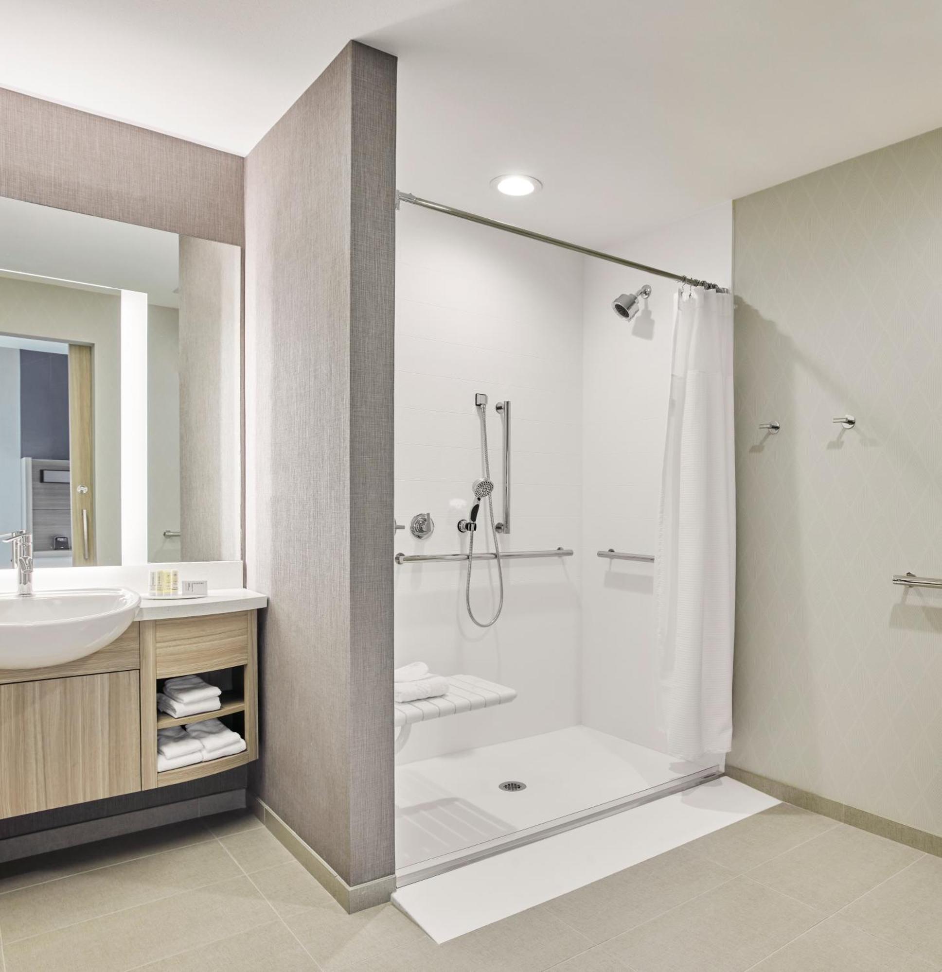 Springhill Suites By Marriott Chicago Chinatown Ngoại thất bức ảnh