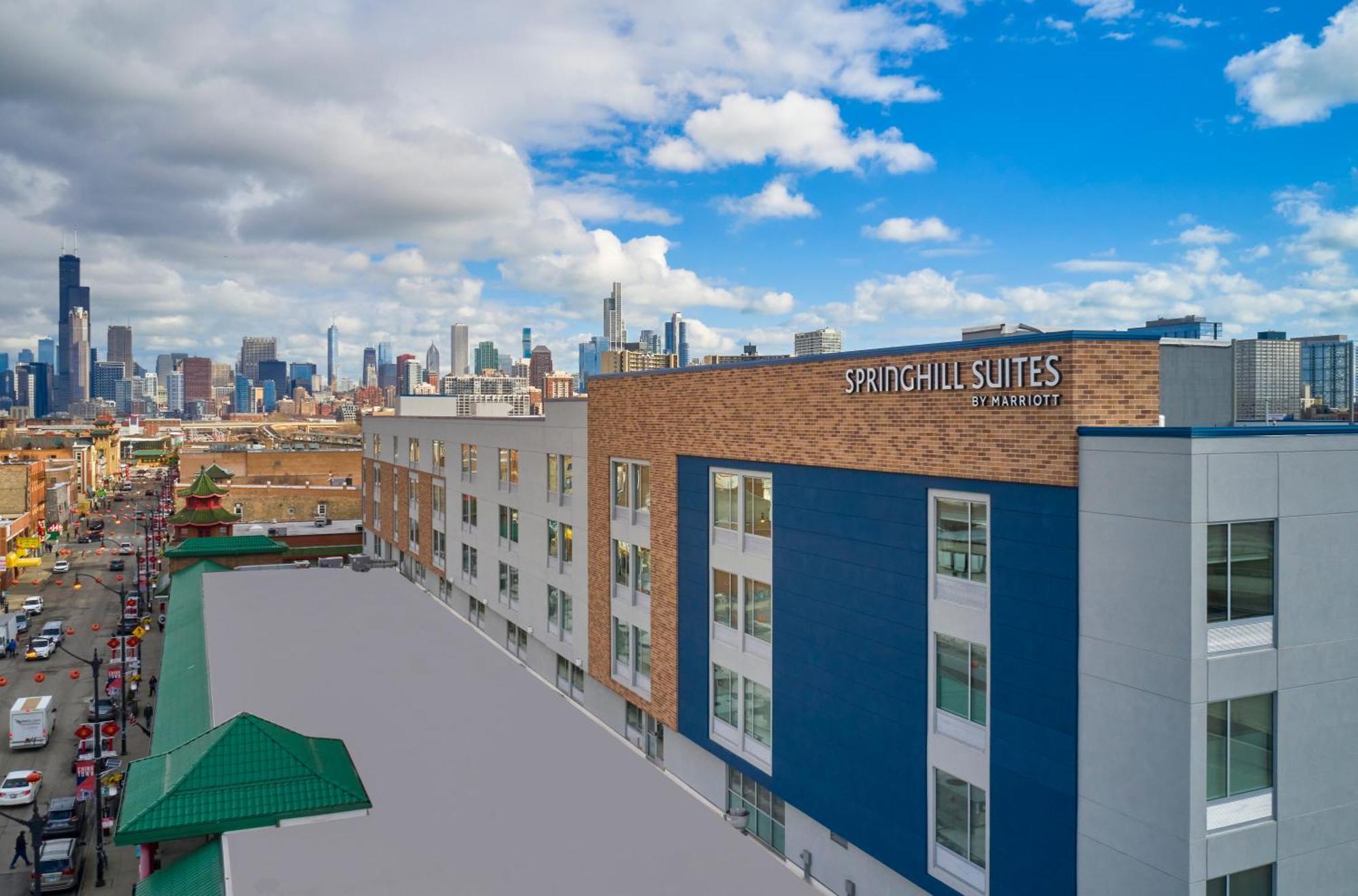 Springhill Suites By Marriott Chicago Chinatown Ngoại thất bức ảnh