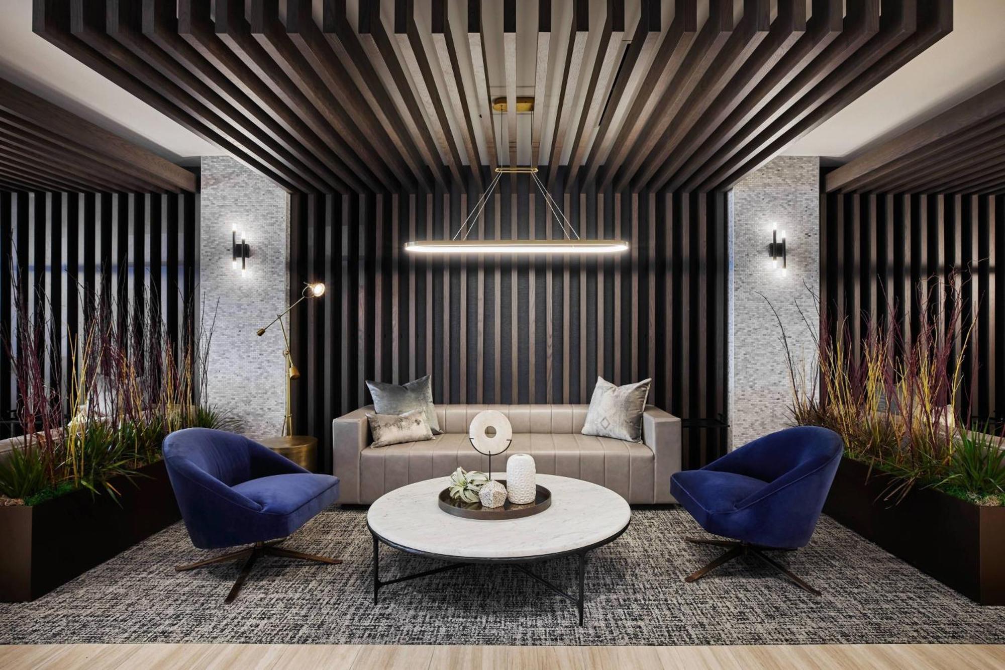 Springhill Suites By Marriott Chicago Chinatown Ngoại thất bức ảnh